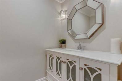 A divine White Thassos bathroom vanity